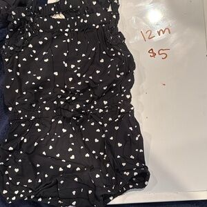 Black Heart Print Women's Shorts